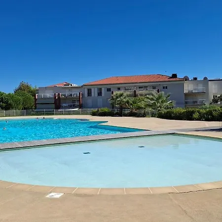 Grand Front De Climatise-piscine-parking- Juan Les Pins Antibes