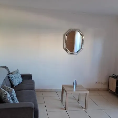 Grand Front De Climatise-piscine-parking- Juan Les Pins * Antibes